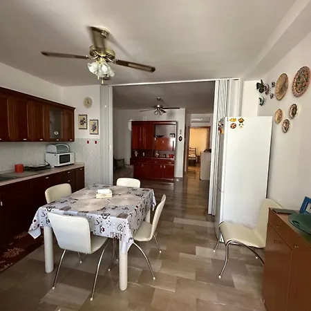 Pensjonat Perla Marina *